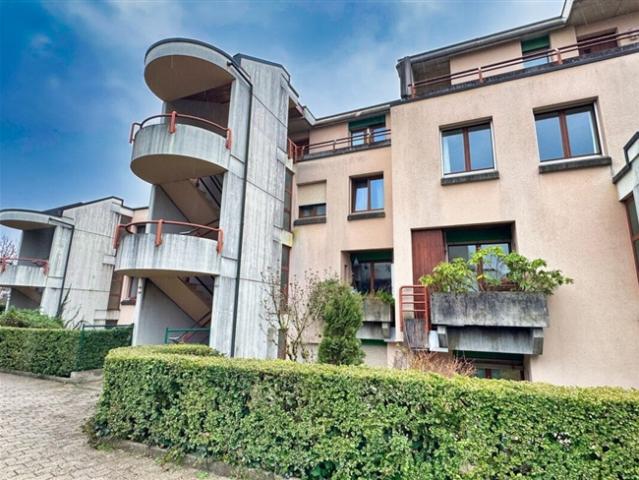 Attikawohnung kaufen in Nyon, Waadt