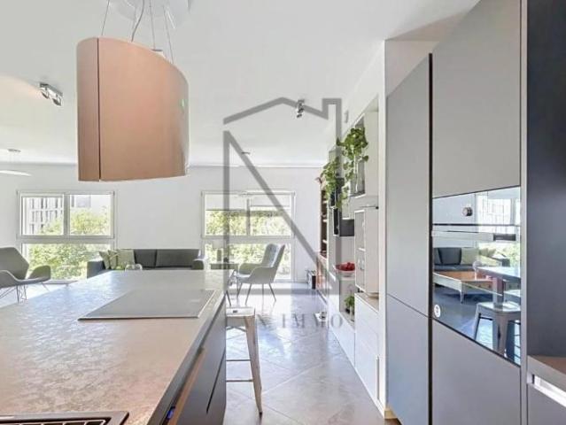Wohnung kaufen in Saint-Sulpice (VD), Waadt