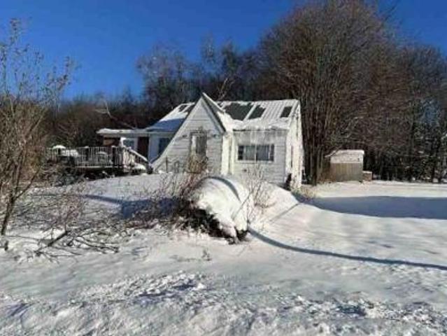 House for sale in Johnstown