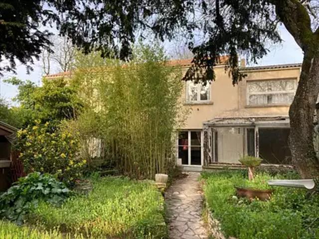 Maison vente à Trizay, La Versenne