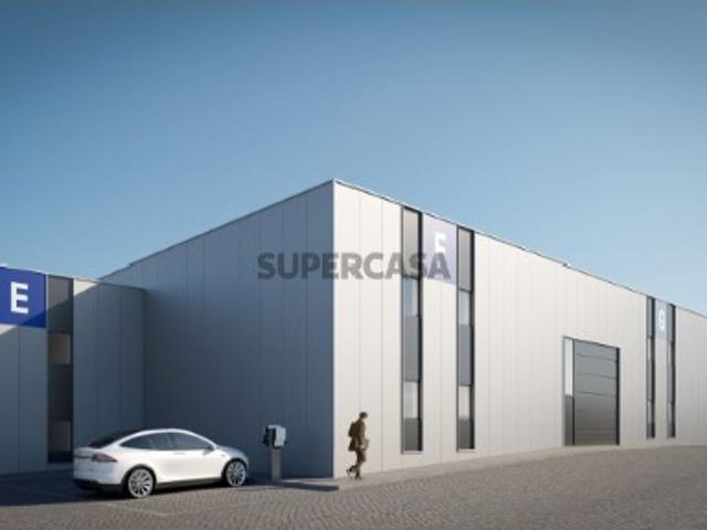 Armazém venda em Bougado (São Martinho e Santiago), Trofa