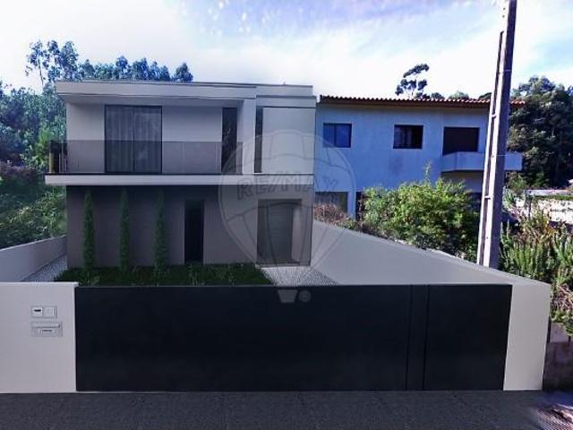 Terreno venda em Trofa, Porto