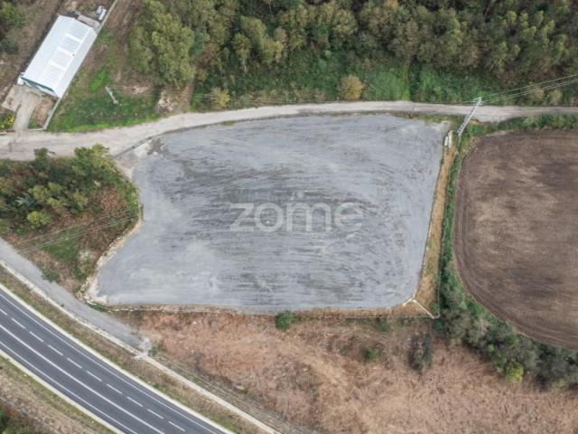 Terreno alugar em Bougado (São Martinho e Santiago), Trofa