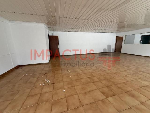 Escritório alugar em Bougado (São Martinho e Santiago), Trofa