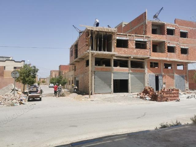 Local commercial location à Ben Slimane