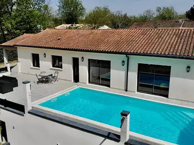 Maison vente à Angoulême, Trois-palis