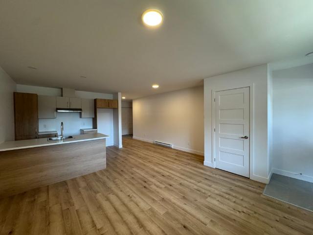 Apartment for rent in Mauricie, Quebec