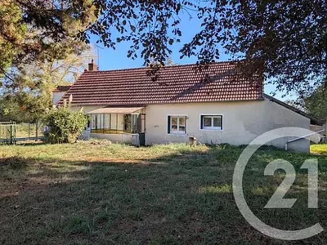 Maison vente à Les Charmes, Trois-Vèvres