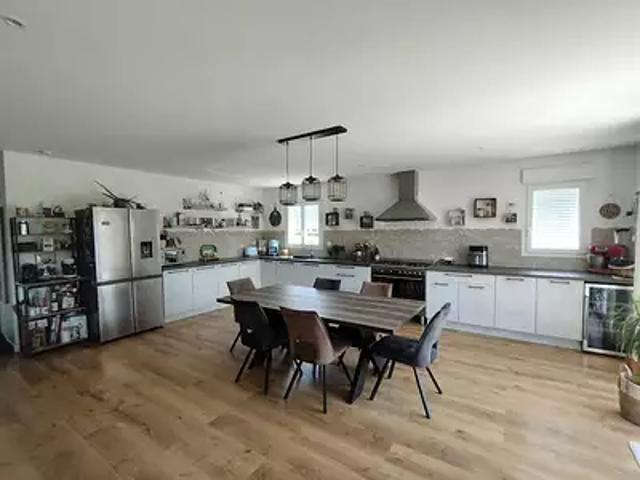 Maison vente à Clos Saint-Maurice, Troissereux