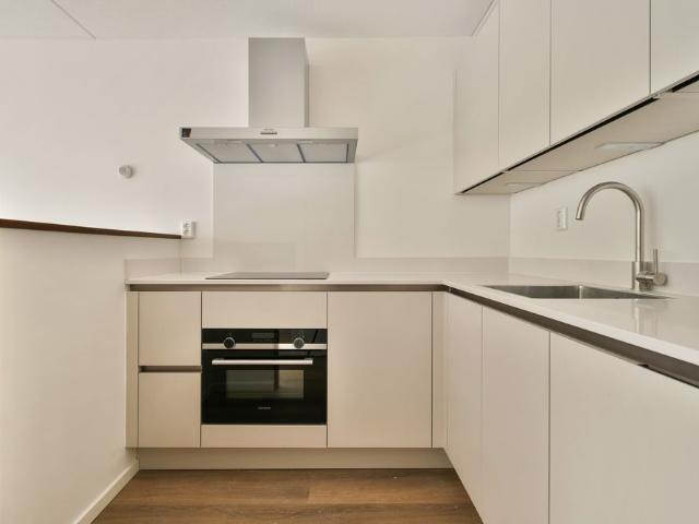 Appartement te huur in Zuid, Amsterdam