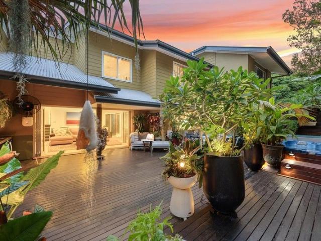 House for sale in Suffolk Park