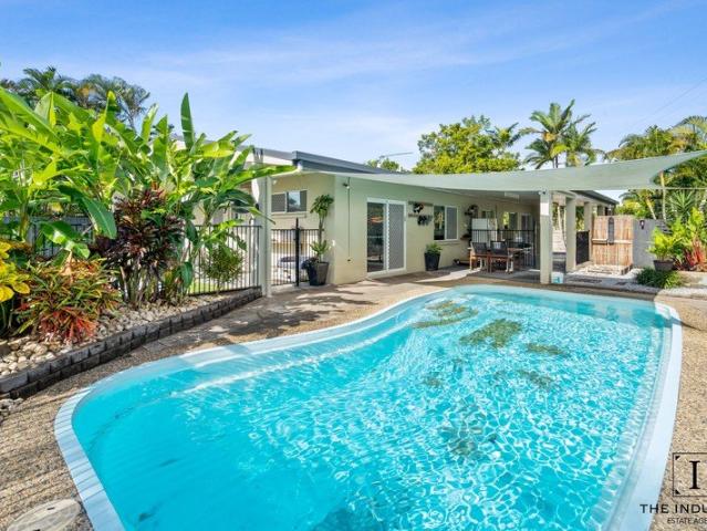 House for sale in Kewarra Beach, Queensland