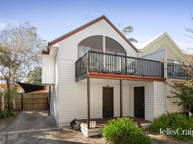 Townhouse for sale in Camerons Creek, Victoria