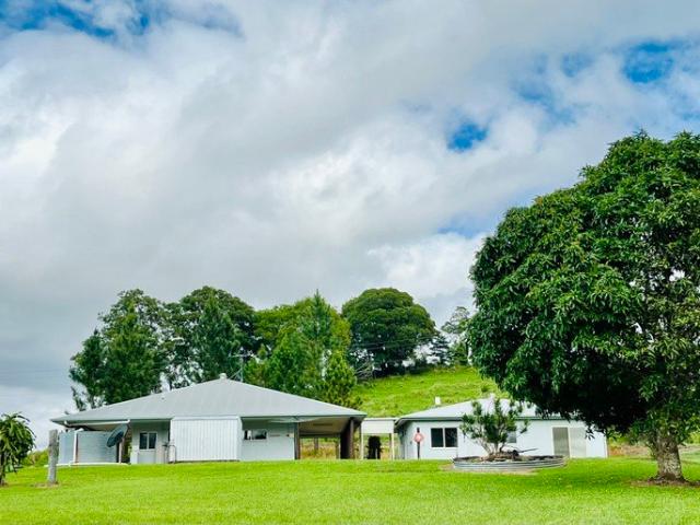 Cottage for sale in Julatten, Queensland