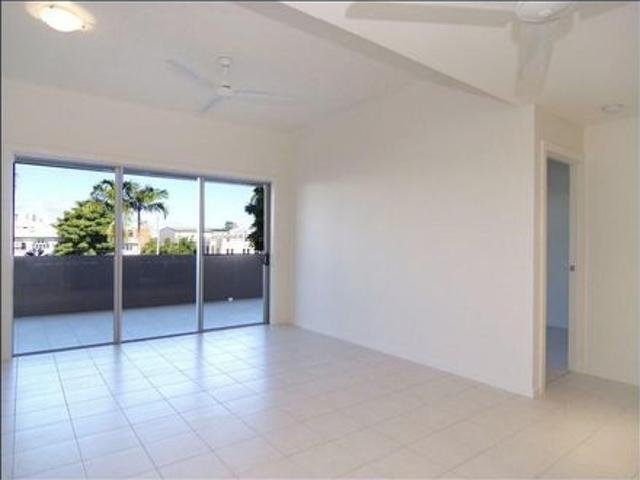Apartment for rent in Cairns City, Cairns