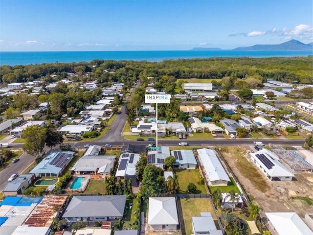 House for sale in Yorkeys Knob, Queensland