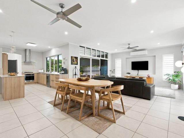 House for sale in Mission Beach, Queensland