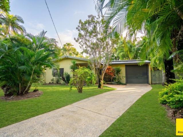 House for sale in Kewarra Beach, Queensland