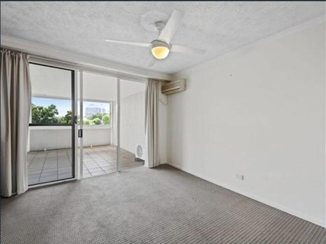 Apartment for rent in Fortitude Valley, Greater Brisbane