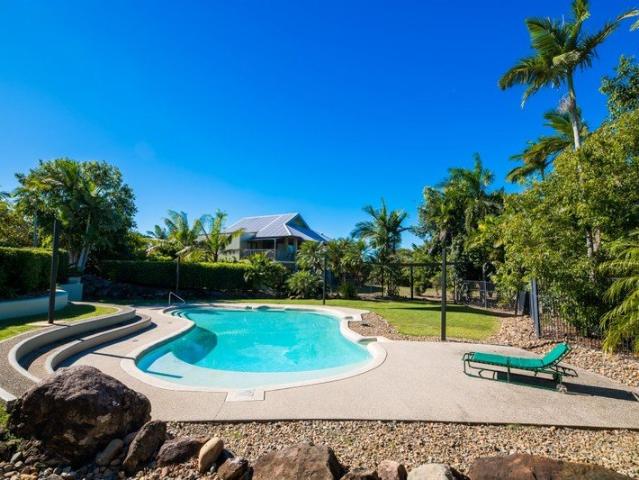 Villa for sale in Laguna Quays, Queensland