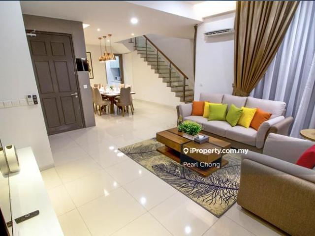 Townhouse for rent in Petaling, Subang Jaya