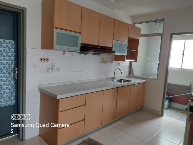Apartment for rent in Zon Perindustrian Bebas Telok Panglima Garang, Teluk Panglima Garang
