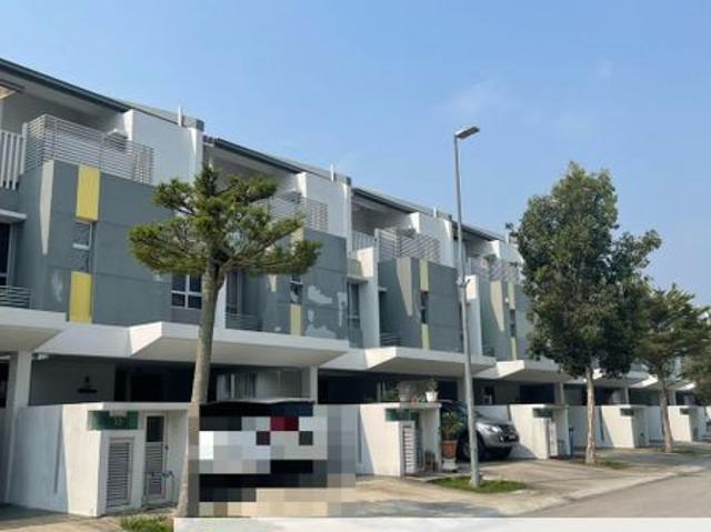House for sale in Tropicana Aman, Kuala Langat
