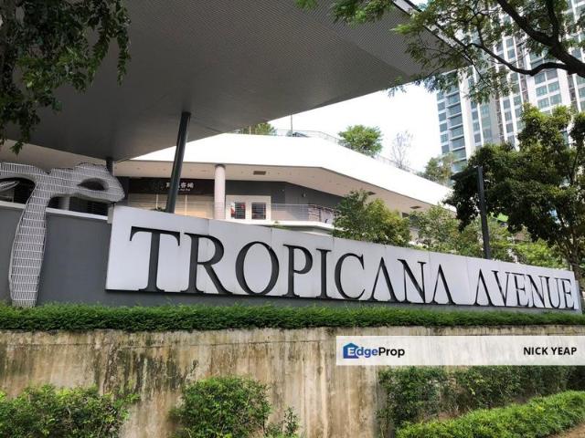 Shop for sale in Petaling, Damansara Damai