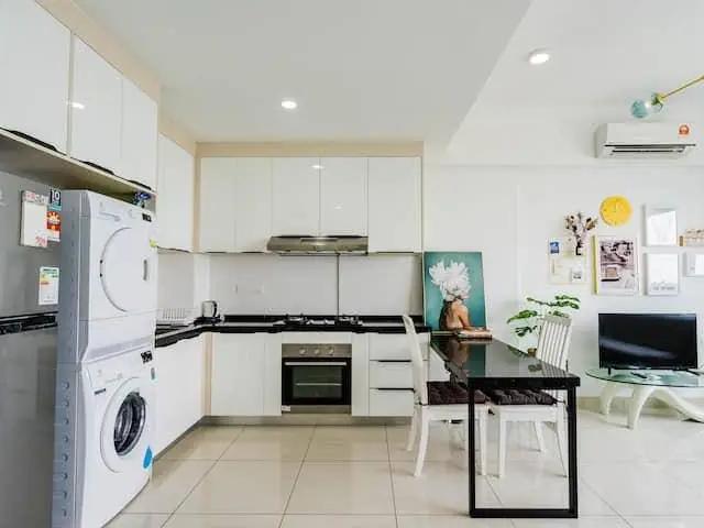Apartment for rent in Mukim 13, Georgetown