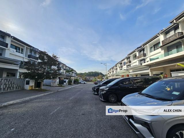 House for sale in Taman Rakan, Majlis Perbandaran Kajang