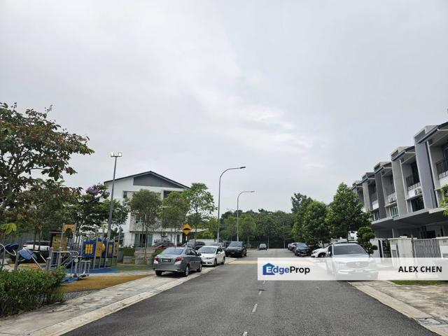 House for sale in Kajang, Langat