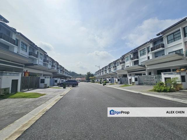 House for sale in Kajang, Langat