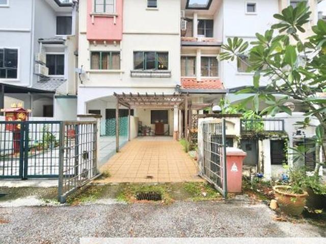 House for sale in Petaling, Damansara Damai