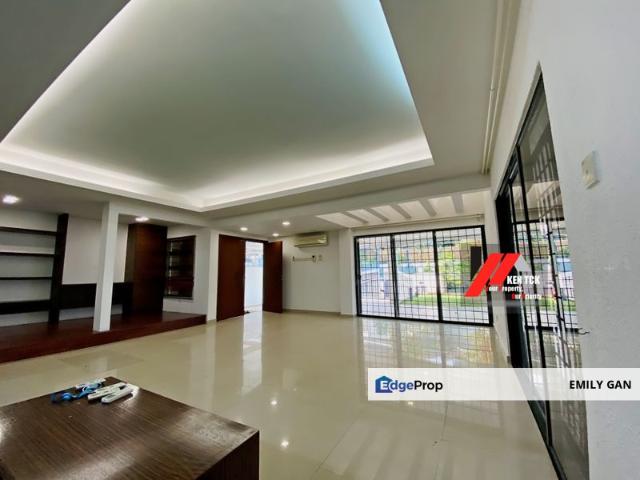 House for sale in Petaling, Damansara Damai
