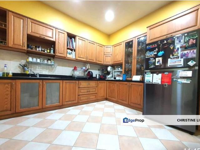 House for sale in Petaling, Damansara Damai