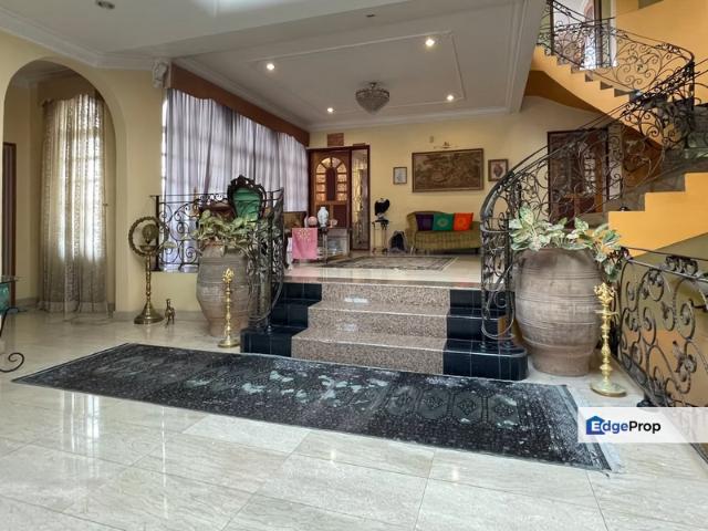 House for sale in Petaling, Damansara Damai