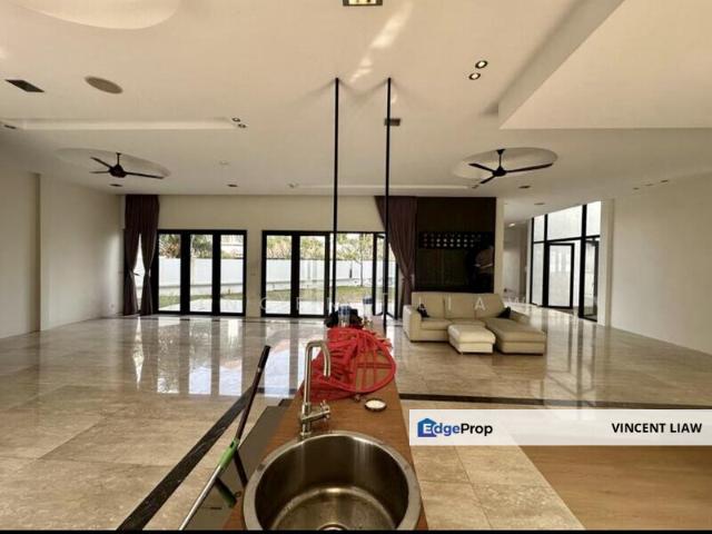 House for sale in Petaling, Damansara Damai