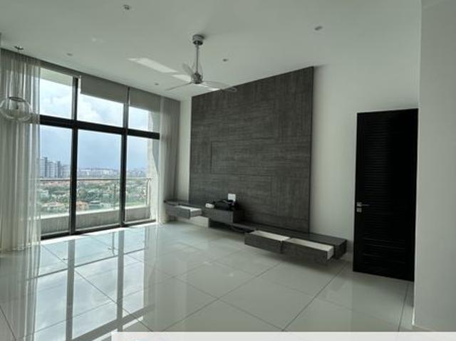 Condominium for sale in Petaling, Damansara Damai