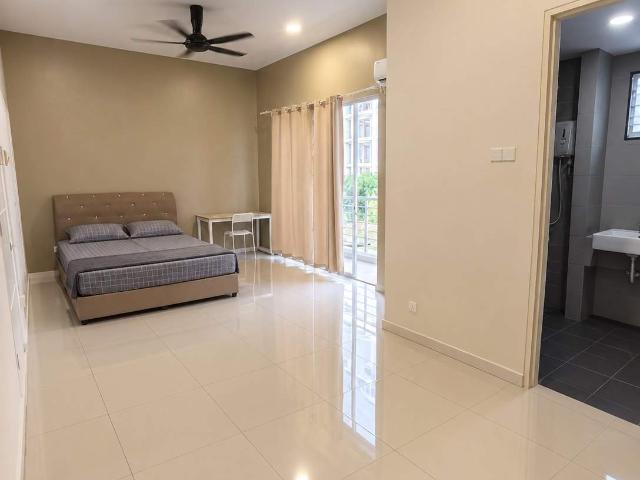 Room for rent in Tropicana Heights, Majlis Perbandaran Kajang