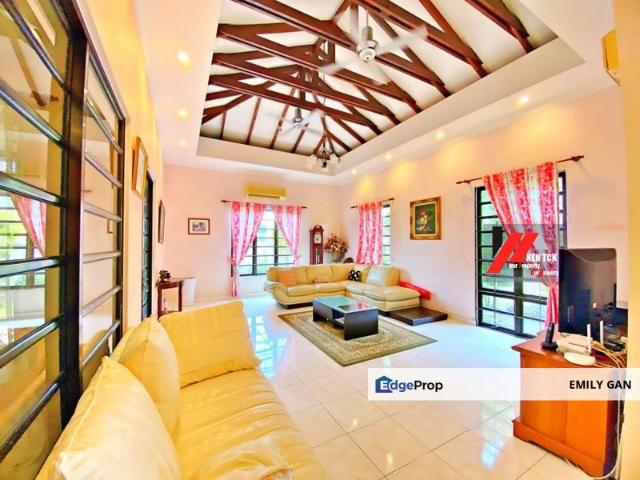 House for sale in Petaling, Damansara Damai