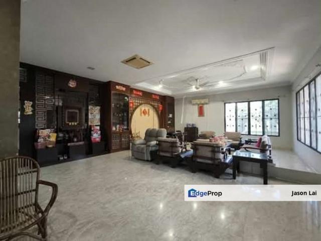 House for sale in Petaling, Damansara Damai