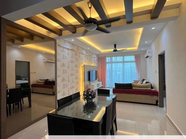 Condominium for rent in Malaka