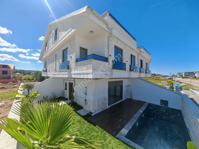 Kocaali, Sakarya içerisinde satılık Villa