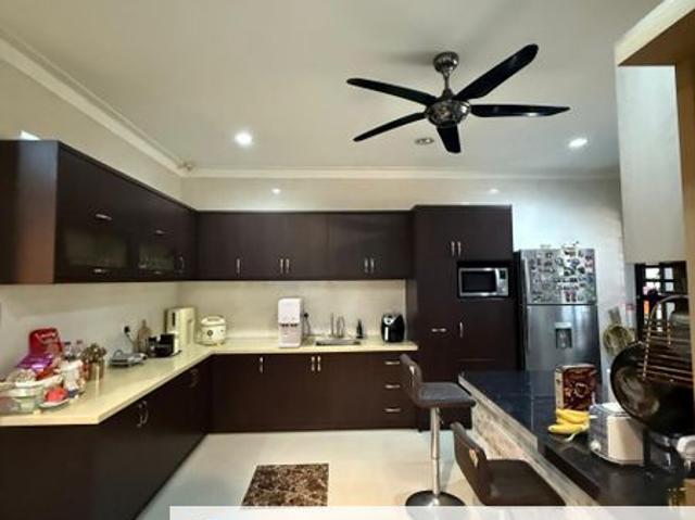 House for sale in Petaling, Alam Impian