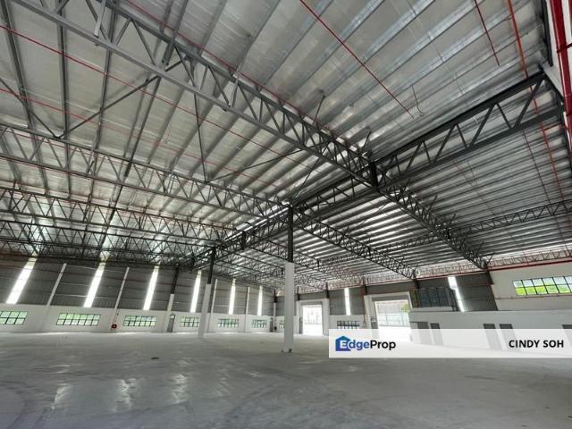 Warehouse for sale in Ulu Tiram, Johor