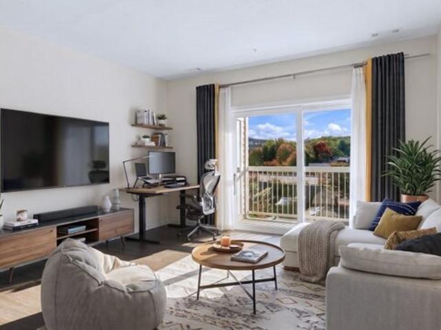 Condo for sale in Woodstone Crossing, Weymouth