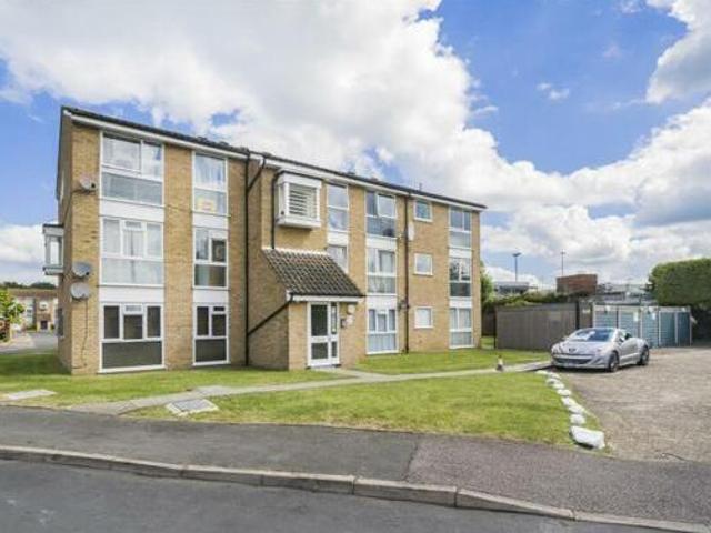 House for sale in Chigwell, Epping
