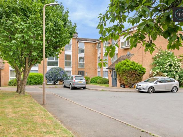 Apartment for rent in Chigwell, Epping