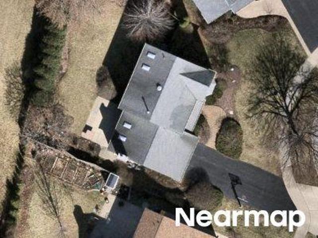 House for sale in Buffalo Grove, Illinois