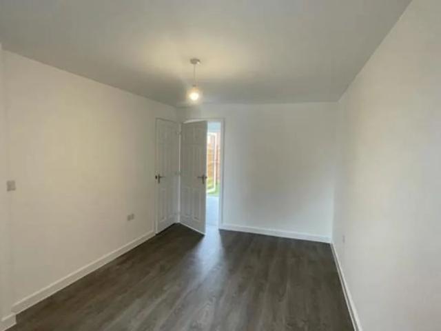House for rent in Priors Hall Park, Weldon